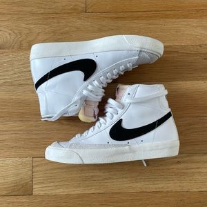Nike Blazer Mid '77 Women's Shoes size 6.5